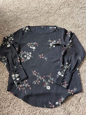 Ann Taylor Black Floral Long Sleeve Blouse